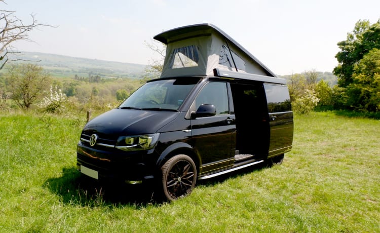 Cruisin-Camper – VW Transporter 2018 T6 – 4 slaapplaatsen