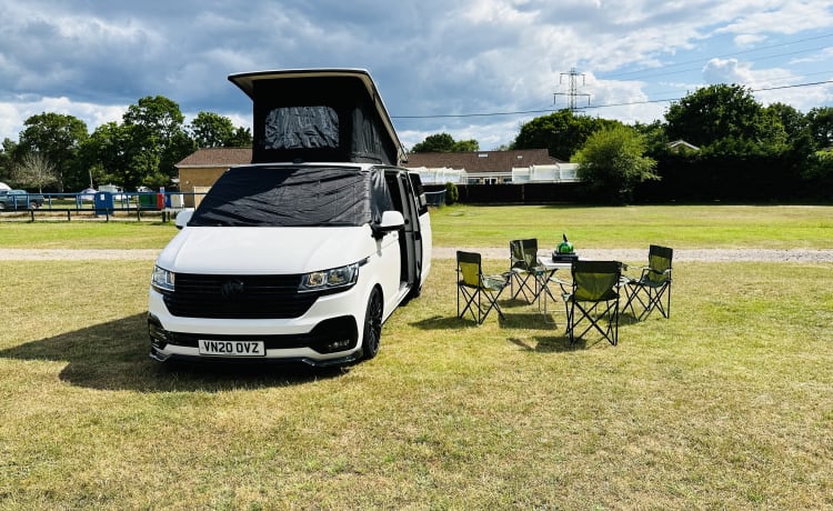 4-persoons Volkswagen campervan uit 2020