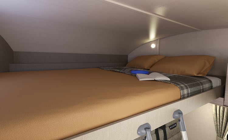 Sarah – VOLLEDIG UITGERUSTE MODERNE LUXE CAMPERVERHUUR - Swift Edge 486