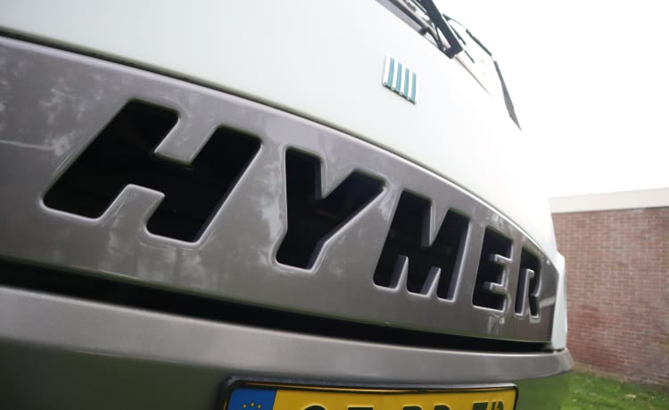 Hymer fiat 230  – 6 pers Hymer integrated uit 2000