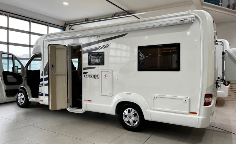 Taylor (Swift)  – Make Marvellous Motorhome Memories 