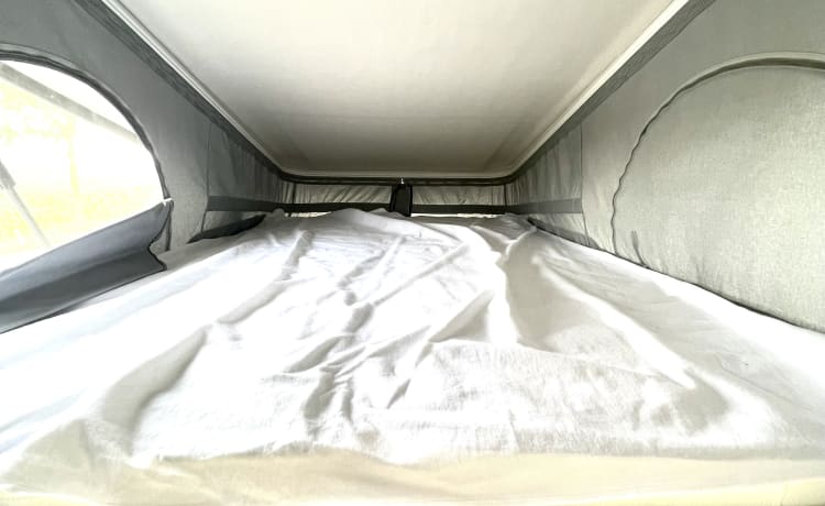 Loft On Wheels 3.0 – Rollerteam camperbus full option 4 persoons