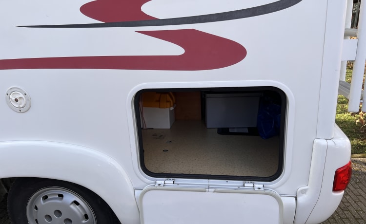 Compleet huisje op wielen! – Rapido Camper 2 posti compatto e completo!