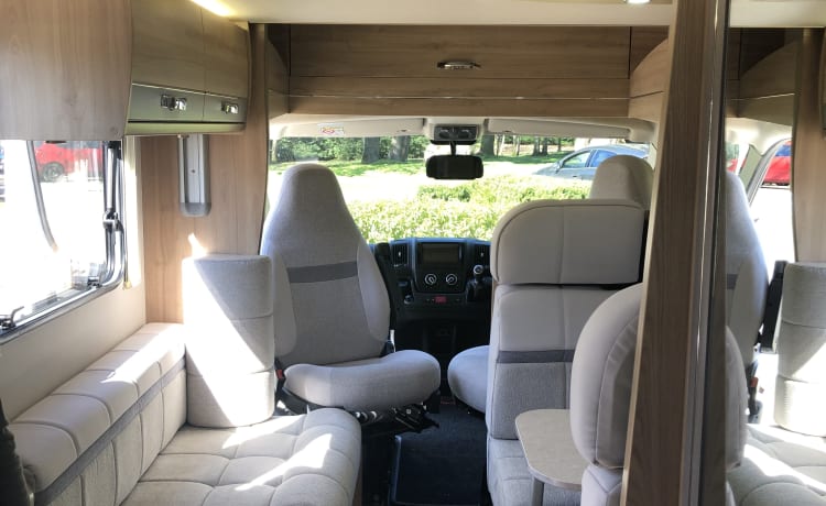 Precious!  – 6 berth Peugeot semi-integrated from 2017