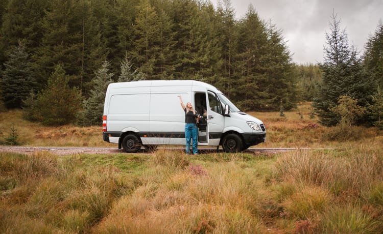 MerseyNomad – MerseyNomad- Op maat gemaakte Mercedes-Benz-camper met 2 slaapplaatsen