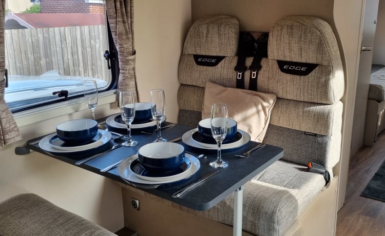 Poppys Delight – 6 berth Swift semi-integrated from 2021