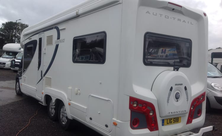 Indy – 6-Bett-Autotrail-Alkoven ab 2013