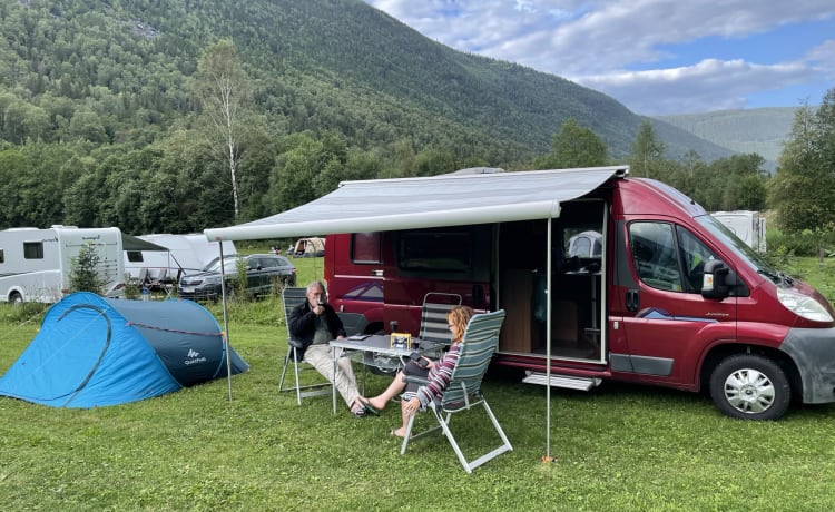 Ruby – Pössl Bus camping-car complet