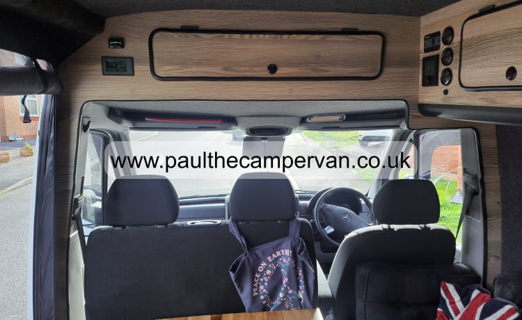 Paul – 2 1/2 berth Luxury Mercedes Campervan, with kennel - Inclusive Insurance