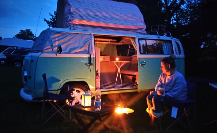 Mary – Camper VW Bay classico - T2 - 1970