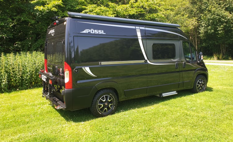 Black Beauty – Luxury 2+2 person Pössl bus from 2020 160 HP Automatic