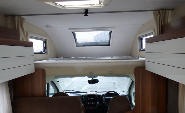 Ranulph  – 6 berth luxury with lots of added extras 