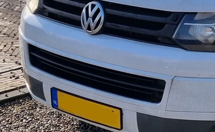 Betty – Maßgeschneiderter Campervan, fahrbereit ab Amersfoort!