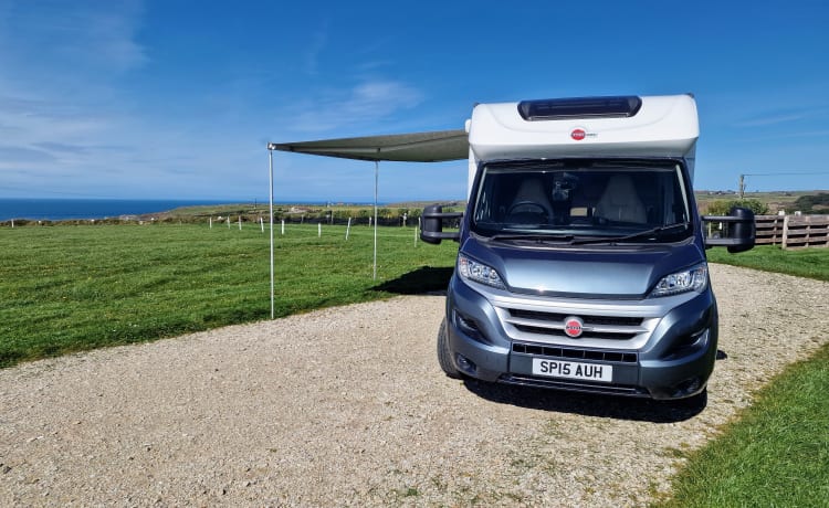 Betty – Camping-car allemand haut de gamme pour le plaisir de toute la famille !