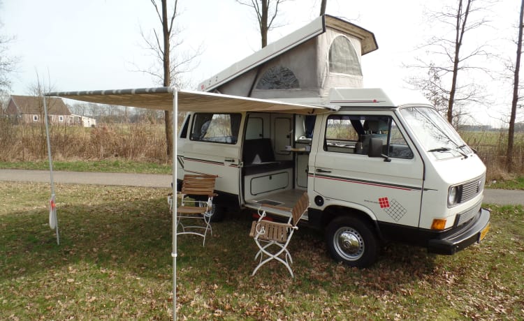 Spooky! – Complete VW T3 Camper