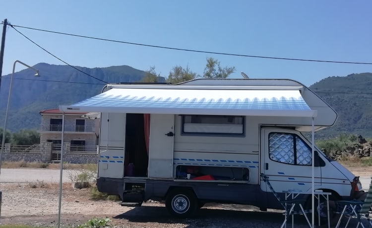 Wuppie – Ford Rimor alcove, a compact 4/5p family camper from 1994