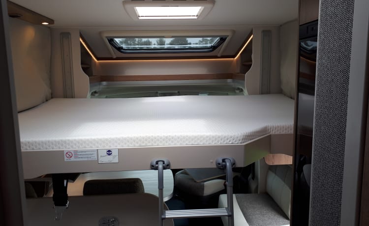 Trend 7057EB 1 – Dethleffs Camper für 2 bis 4 Personen