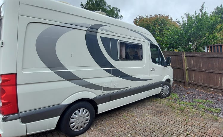 Gypsy – VW Crafter 2 couchages. Idéalement situé pour le sud-ouest de l'Angleterre