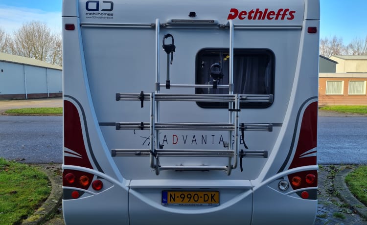 4p Dethleffs Advantage T6501B Half-Integraal uit 2011