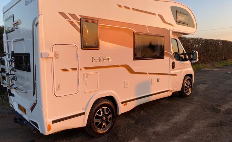 Mileo – 6 berth Fiat Benimar 313