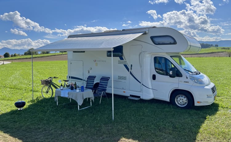 Roady – Dethleffs Voordeel 6771 6pers. Familie camper