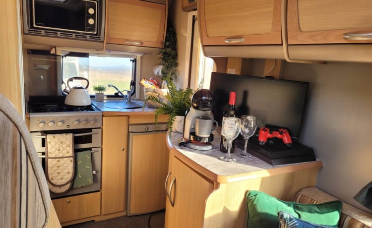 Family Fiat Bessacarr  5berth/5belt Motorhome Hire