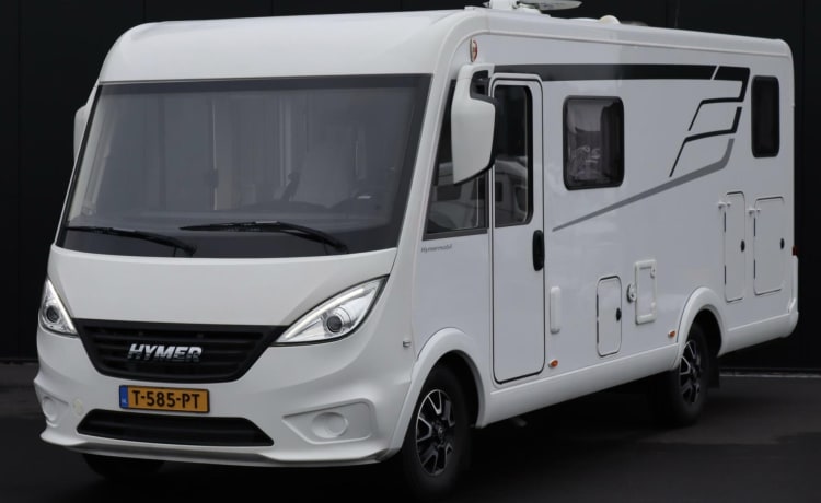 20 HYMER – 4p Hymer intégré à partir de 2022