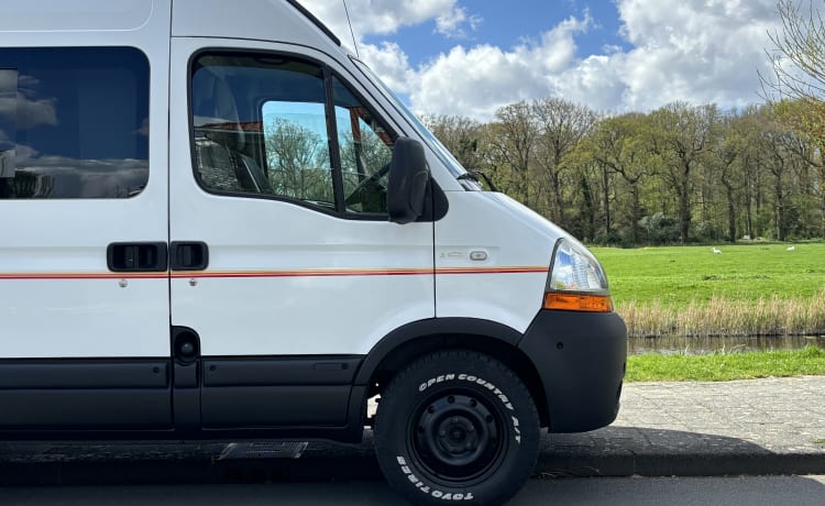 Hors réseau Renault master 2P.