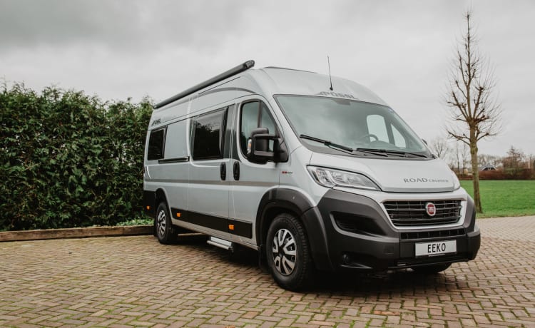 Roadcruiser – Luxus Buscamper Pössl Roadcruiser (Wohnmobil 20)