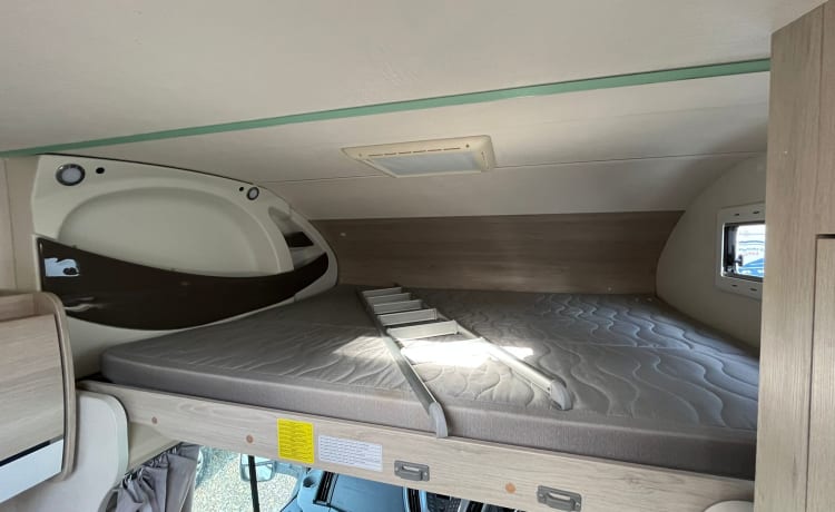 AE19BMY – Chausson Bristol, 6 Schlafplätze