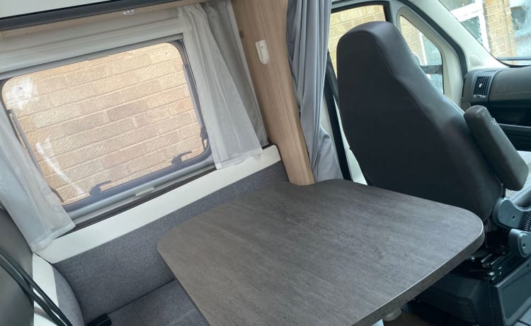 Ernie – 4 berth Sunlight T68 with end bedroom insurance included 