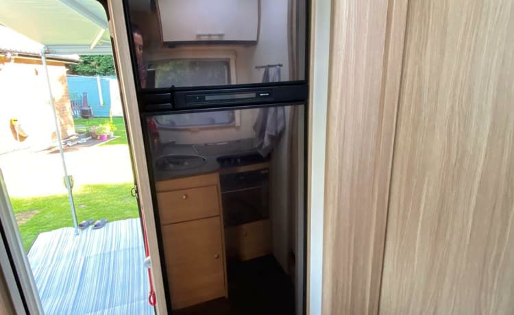 Roxy – Enjoy your holiday in our wonderful motor home.