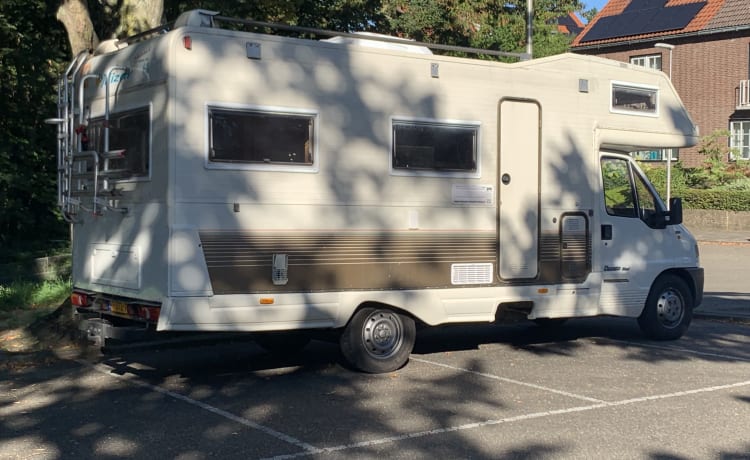 Fiat Ducato alkoof 2.5 TDI (4P)