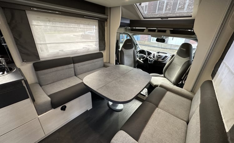 6p Chausson semi-integrated uit 2020