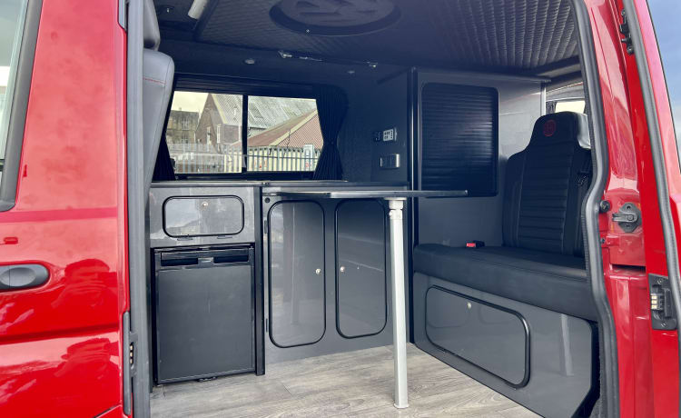 VW T6 Transporter Pop-Top Campervan