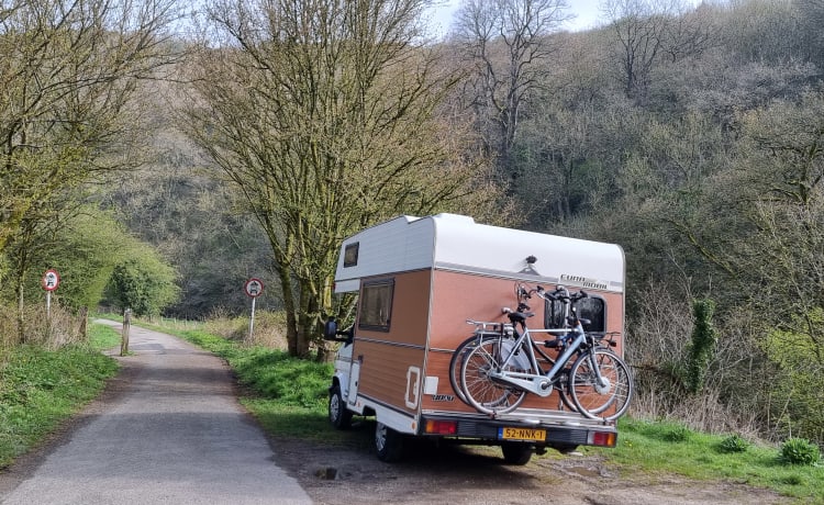 camping-car rétro de luxe