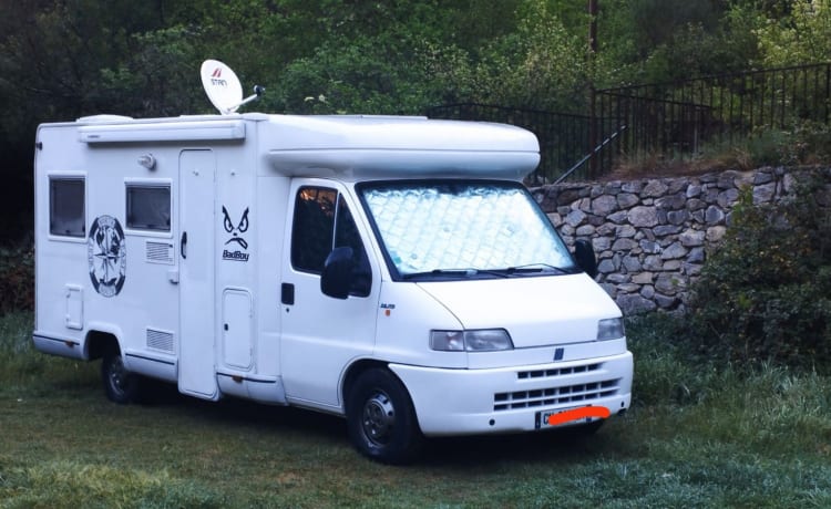 Pépère – Profilé motorhome rental