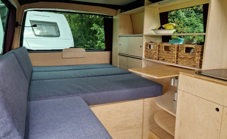 Self-built VW T5 camper for 2 people