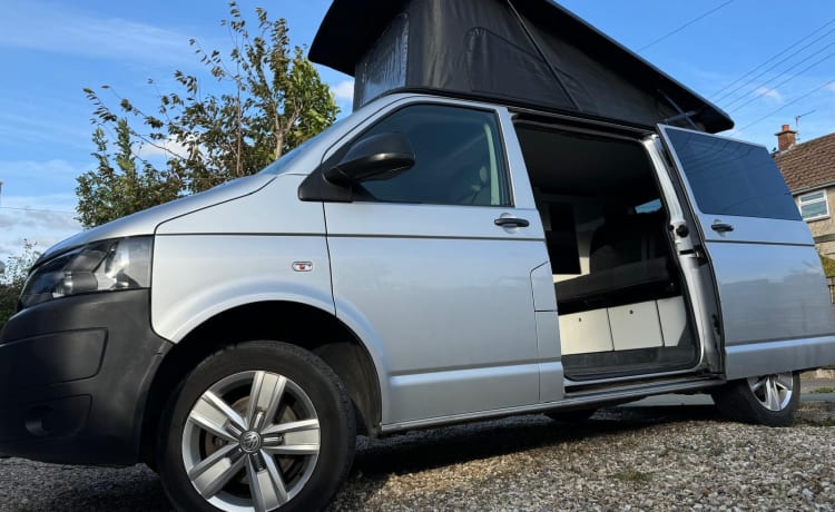 4 berth Volkswagen campervan from 2015