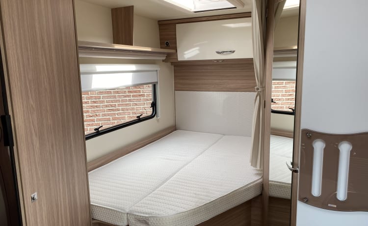 Vrijheid 1 – Bürstner T660 Limited 2021 Letto alla francese + letto basculante