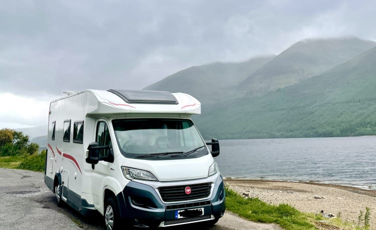 Fantastic 4 Berth Motorhome