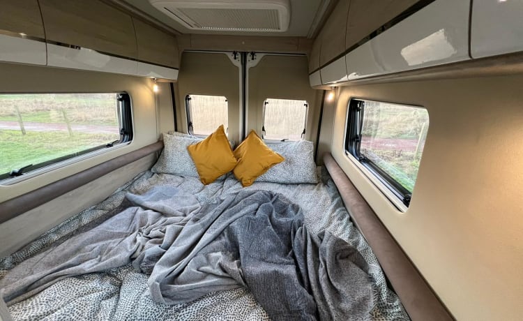 Wee Beastie – 2 Berth Luxury Campervan