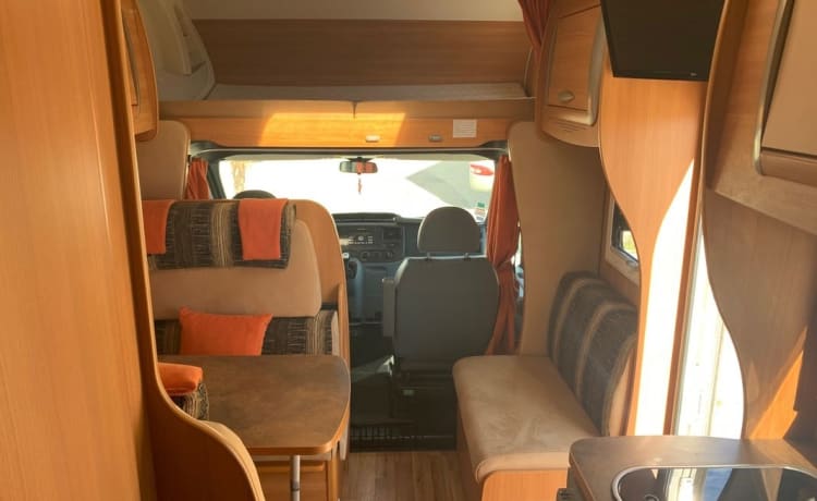 FLASH – FAMILY MOTORHOME 6 PLACES