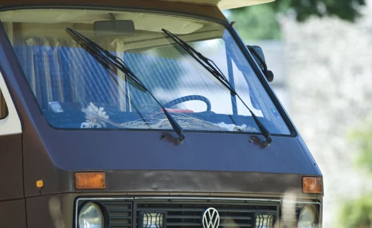 “Dolly” – 4p Volkswagen alkoof uit 1976