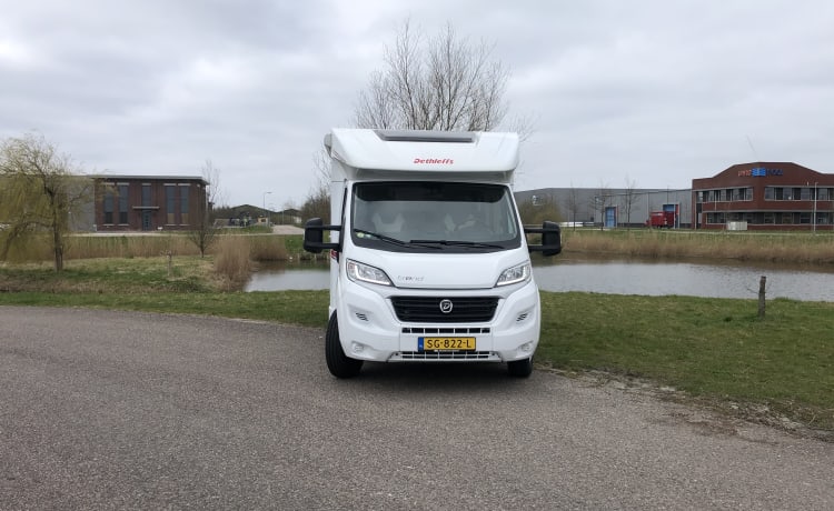 Mooie Dethleff's camper met automaat