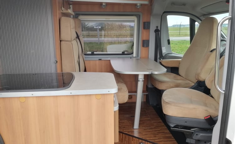 Bubble Hymer – Knaus Sun Traveler TI