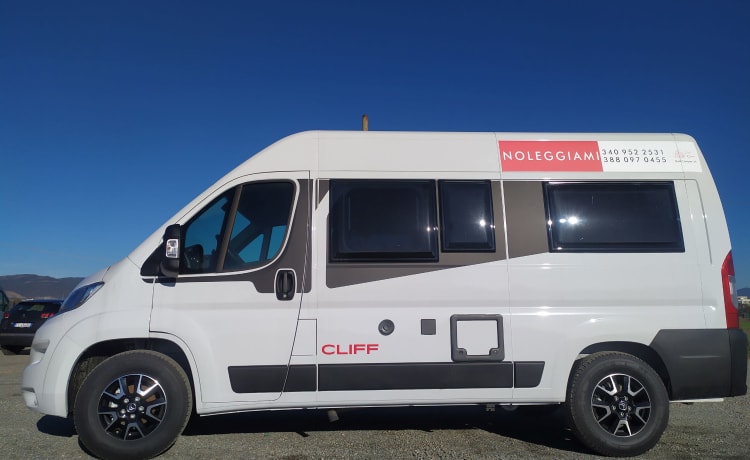 Cliff 540 – Sunlight Cliff 540