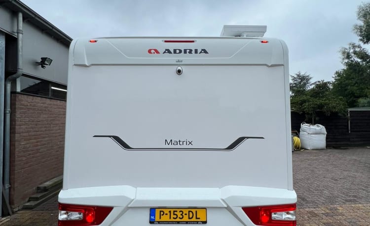 “ Dushi “ – Adria Matrix Axess 590ST kompakt, halbintegriert ab 2020