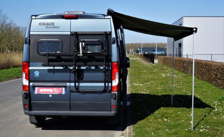 Campito. – Camping-car compact et confortable