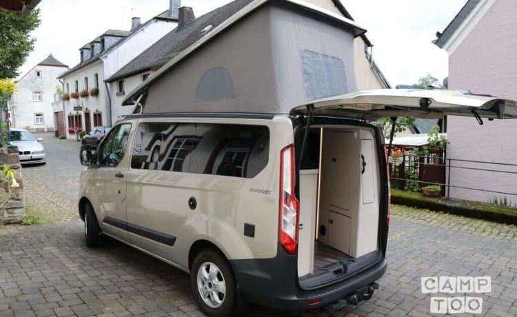 Luxury and complete bus camper - Ford Nugget Westfalia with lifting roof